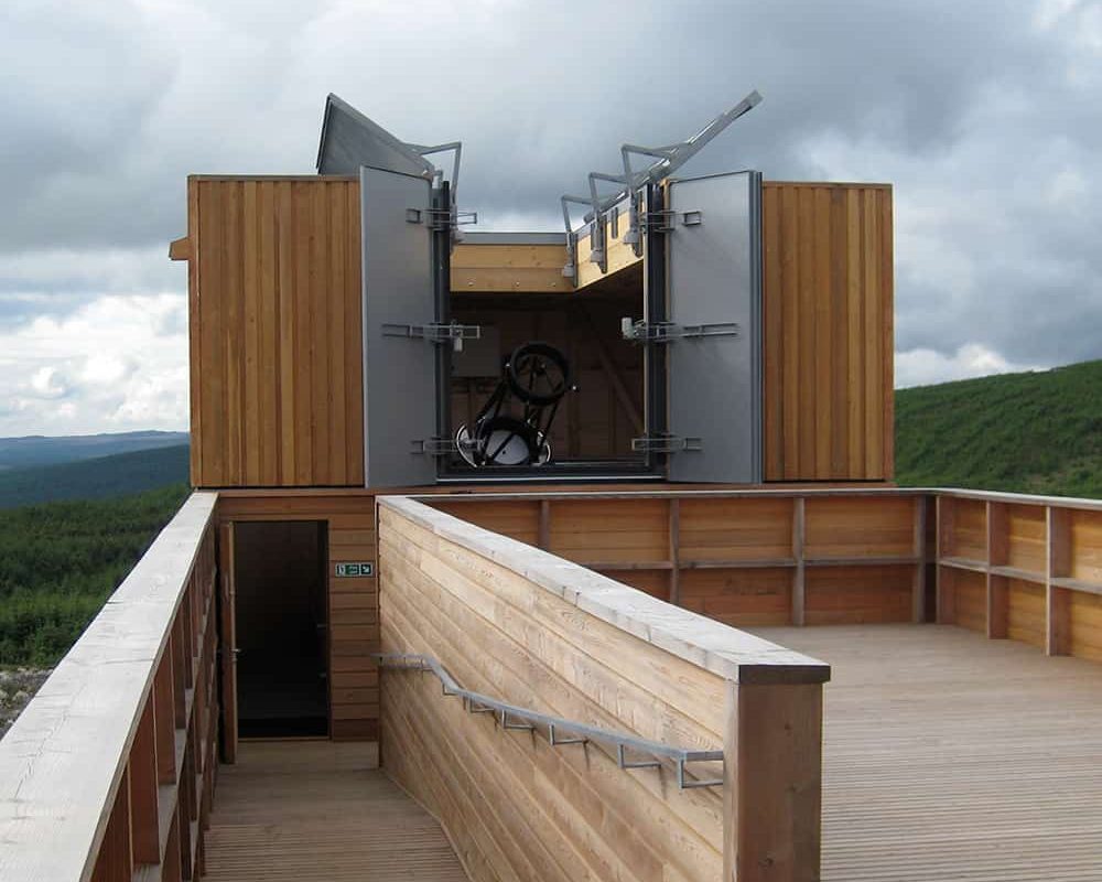 Double-Leaf-Access---Kiebler-Laboratory2-1000x1000